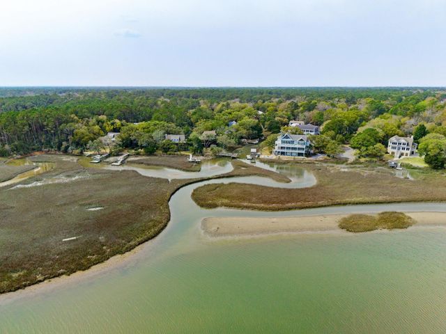 145 Old Tram Way, Pawleys Island, SC 29585