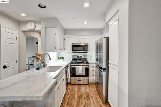 255 Wildrose Cmn 5, Livermore, CA 94551