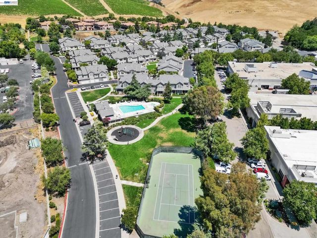 255 Wildrose Cmn 5, Livermore, CA 94551