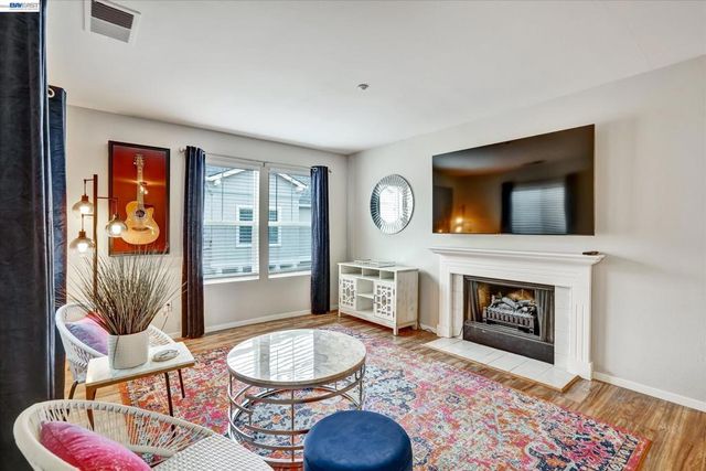 255 Wildrose Cmn 5, Livermore, CA 94551