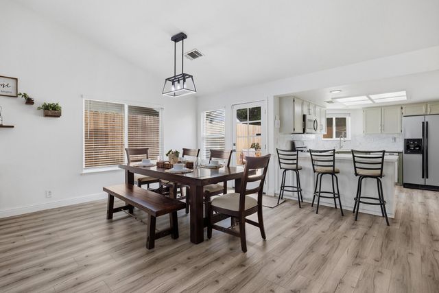 1136 N Atwood Street, Visalia, CA 93291