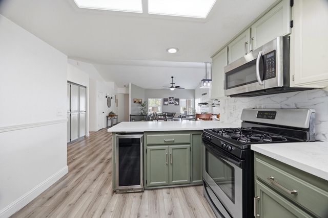 1136 N Atwood Street, Visalia, CA 93291