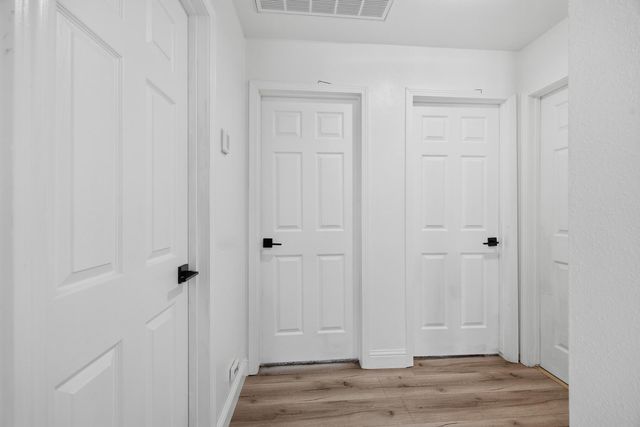 1136 N Atwood Street, Visalia, CA 93291