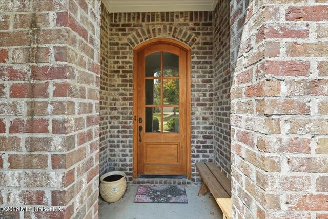 141 Hampton Place, Madison, MS 39110