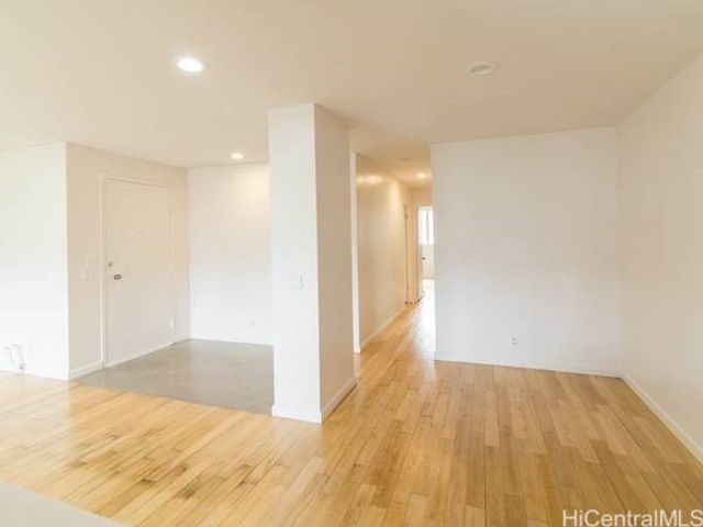 98-448 Kilinoe Street 907, Aiea, HI 96701