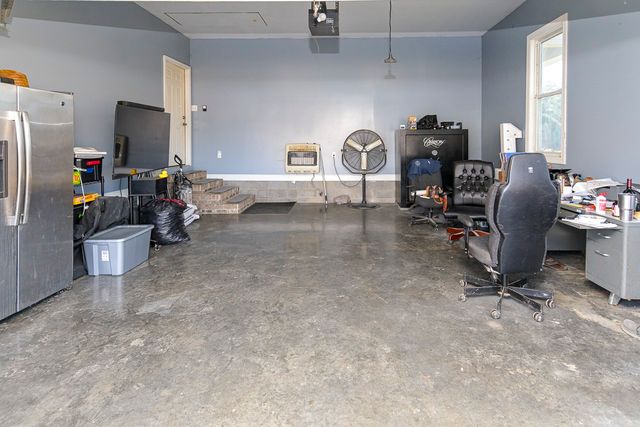 182 Old Camargo Rd, Fayetteville, TN 37334