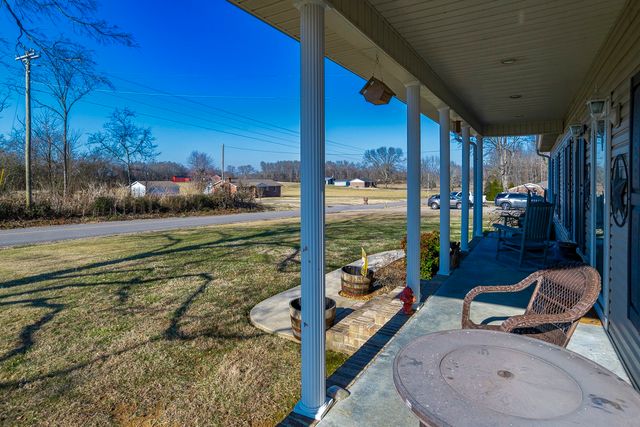 182 Old Camargo Rd, Fayetteville, TN 37334
