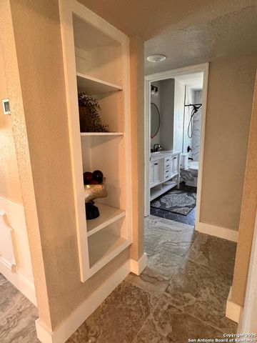 101 DANDELION LN, Castle Hills, TX 78213