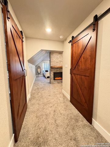 101 DANDELION LN, Castle Hills, TX 78213