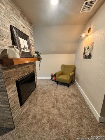 101 DANDELION LN, Castle Hills, TX 78213