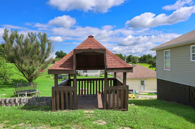 136 Rosemont Street, Stanford, KY 40484