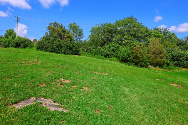 136 Rosemont Street, Stanford, KY 40484