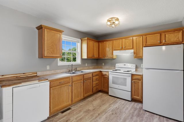 136 Rosemont Street, Stanford, KY 40484