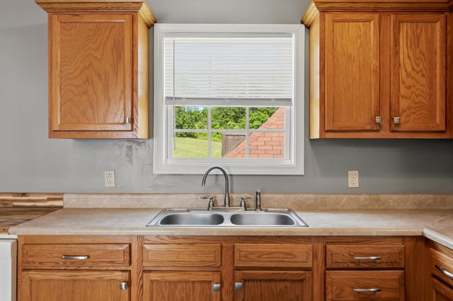 136 Rosemont Street, Stanford, KY 40484