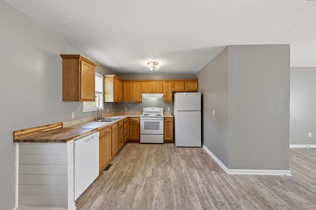 136 Rosemont Street, Stanford, KY 40484