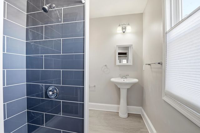 117 Webster Street, Manchester, NH 03104