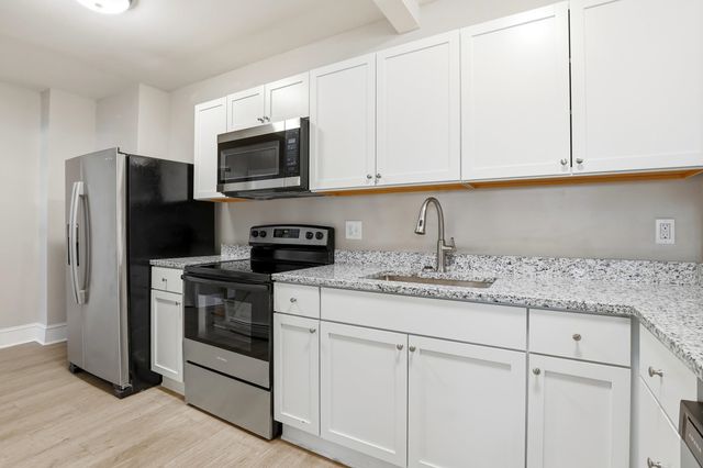 117 Webster Street, Manchester, NH 03104