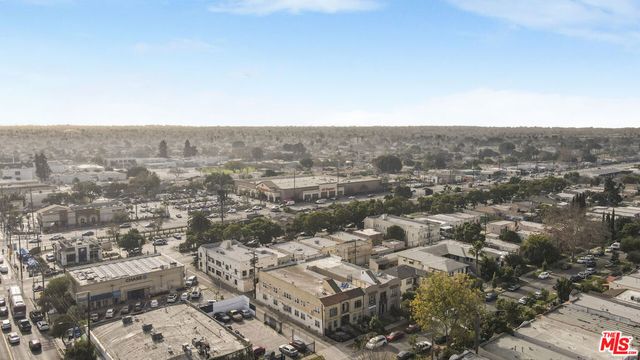 1014 W 57th Street, Los Angeles, CA 90037