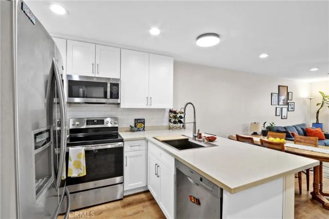 2332 E 17th Street 103, Long Beach, CA 90804