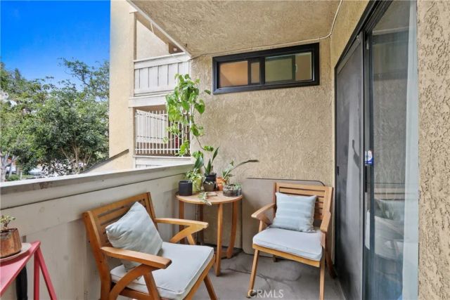 2332 E 17th Street 103, Long Beach, CA 90804