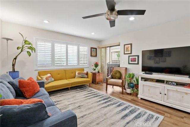 2332 E 17th Street 103, Long Beach, CA 90804