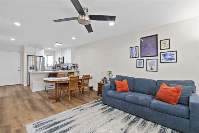 2332 E 17th Street 103, Long Beach, CA 90804
