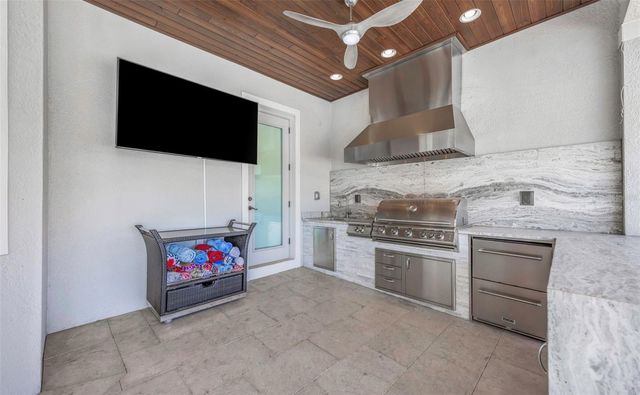 4028 ROCKY SHORES DRIVE, Tampa, FL 33634