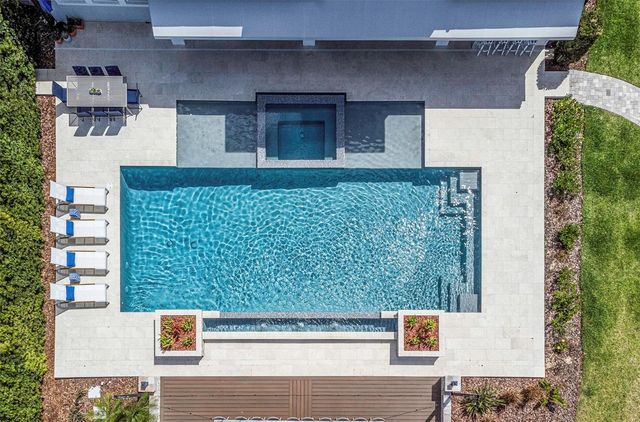 4028 ROCKY SHORES DRIVE, Tampa, FL 33634