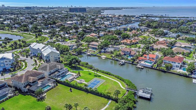 4028 ROCKY SHORES DRIVE, Tampa, FL 33634