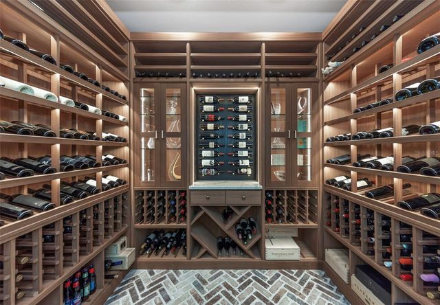 4028 ROCKY SHORES DRIVE, Tampa, FL 33634