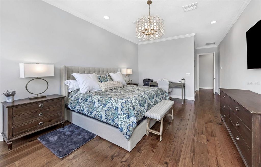 Image 25 of property listing at 4028 ROCKY SHORES DRIVE, Tampa, FL 33634