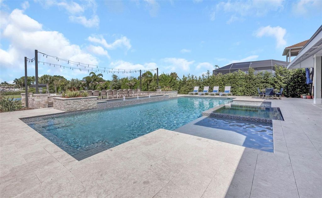 Image 42 of property listing at 4028 ROCKY SHORES DRIVE, Tampa, FL 33634