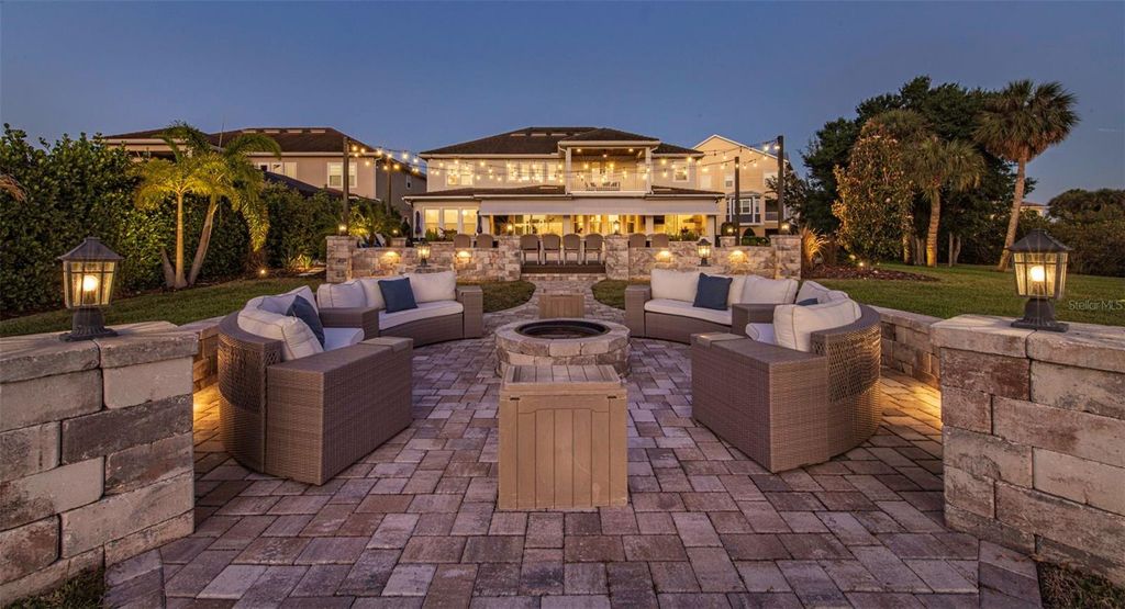 Image 95 of property listing at 4028 ROCKY SHORES DRIVE, Tampa, FL 33634