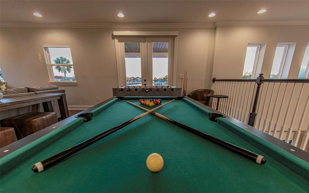 Image 97 of property listing at 4028 ROCKY SHORES DRIVE, Tampa, FL 33634