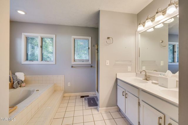 1312 White Street, Kingsport, TN 37664