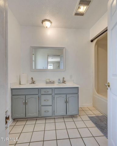 1312 White Street, Kingsport, TN 37664