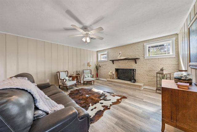 104 Navajo Trail, Whitney, TX 76692