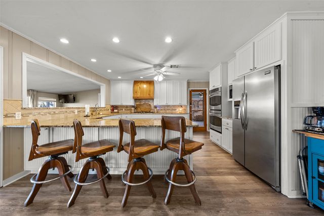 104 Navajo Trail, Whitney, TX 76692