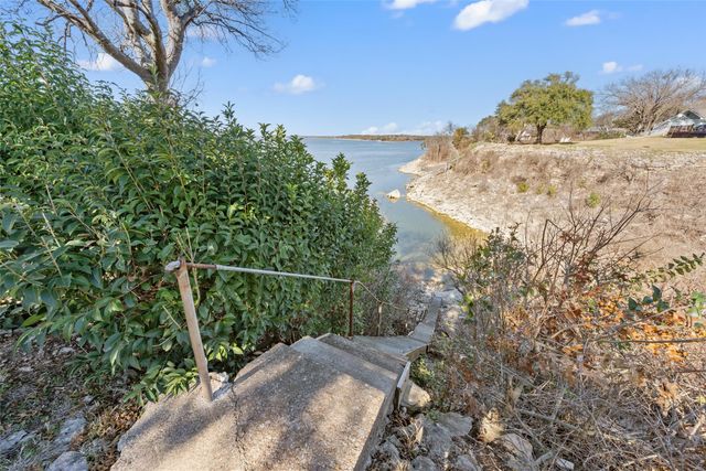 104 Navajo Trail, Whitney, TX 76692