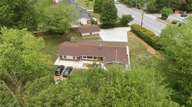 5700 Old Oak Ridge Road, Greensboro, NC 27410