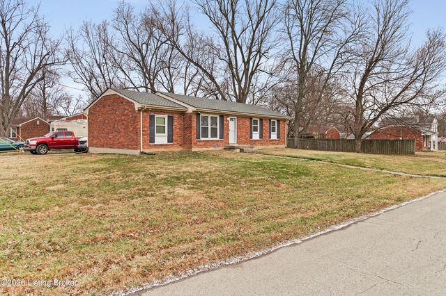 9309 Cloverwood Ln, Louisville, KY 40291