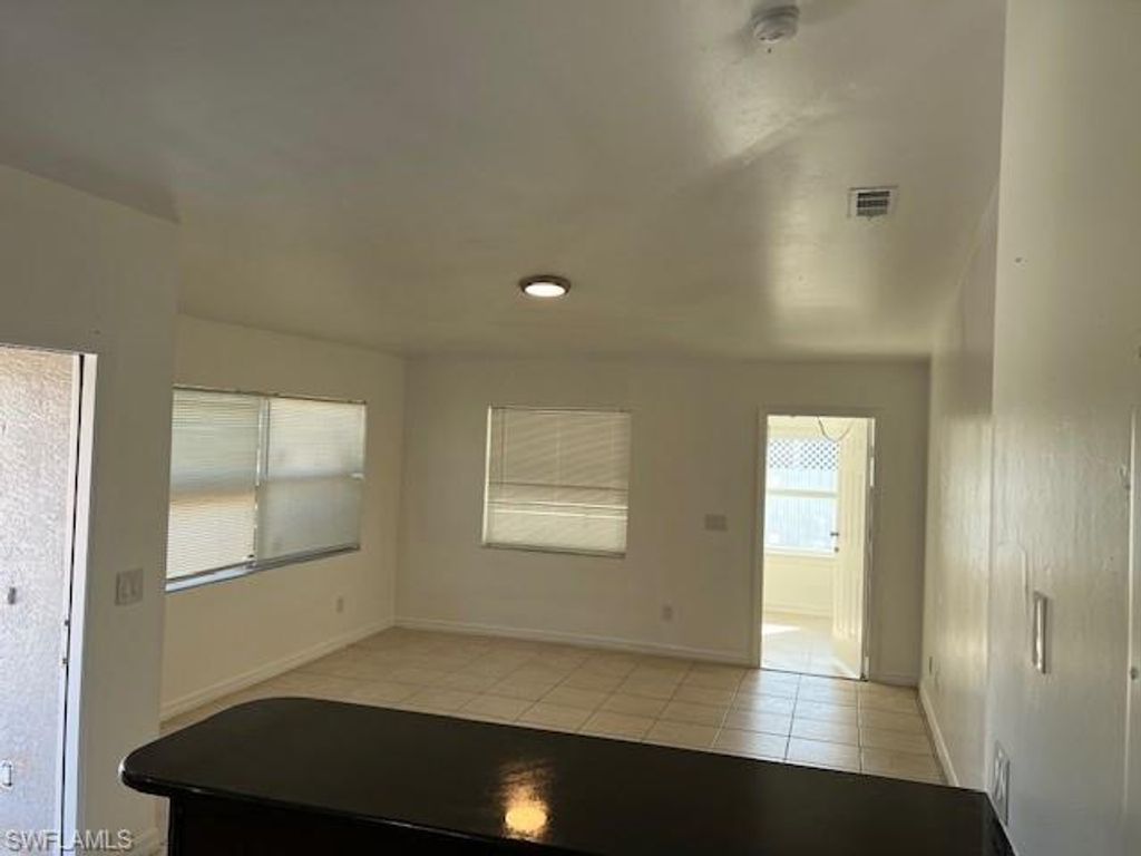 1248 Columbus BLVD, FORT MYERS, FL 33913 — photo 3