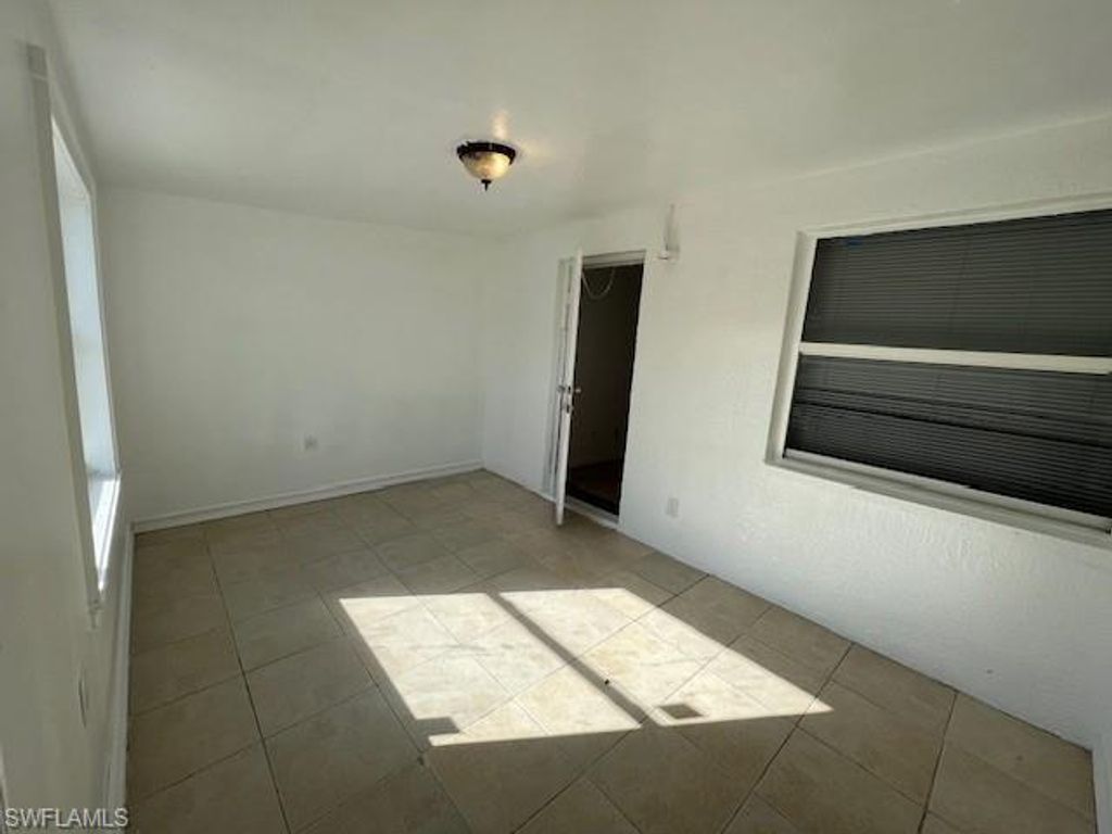 1248 Columbus BLVD, FORT MYERS, FL 33913 — photo 5