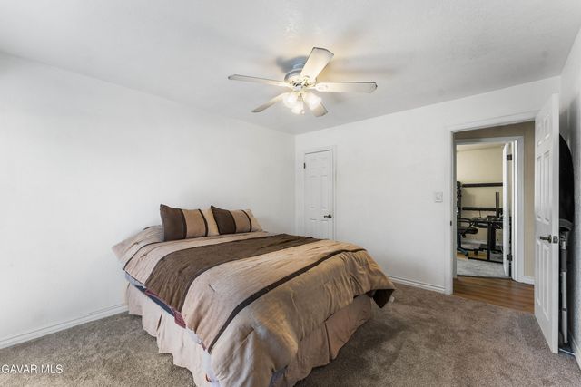 3333 W Avenue L4, Lancaster, CA 93536
