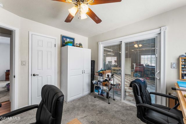 3333 W Avenue L4, Lancaster, CA 93536