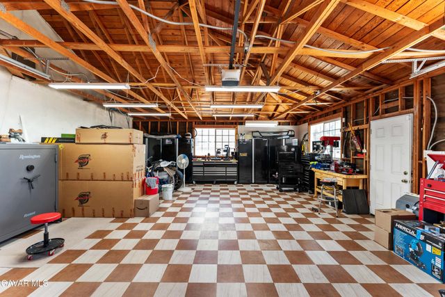 3333 W Avenue L4, Lancaster, CA 93536
