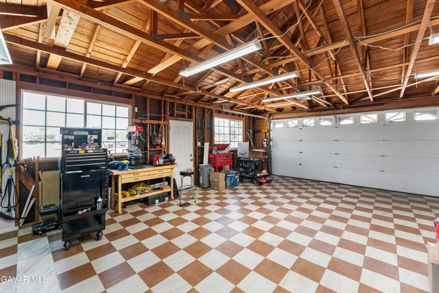3333 W Avenue L4, Lancaster, CA 93536
