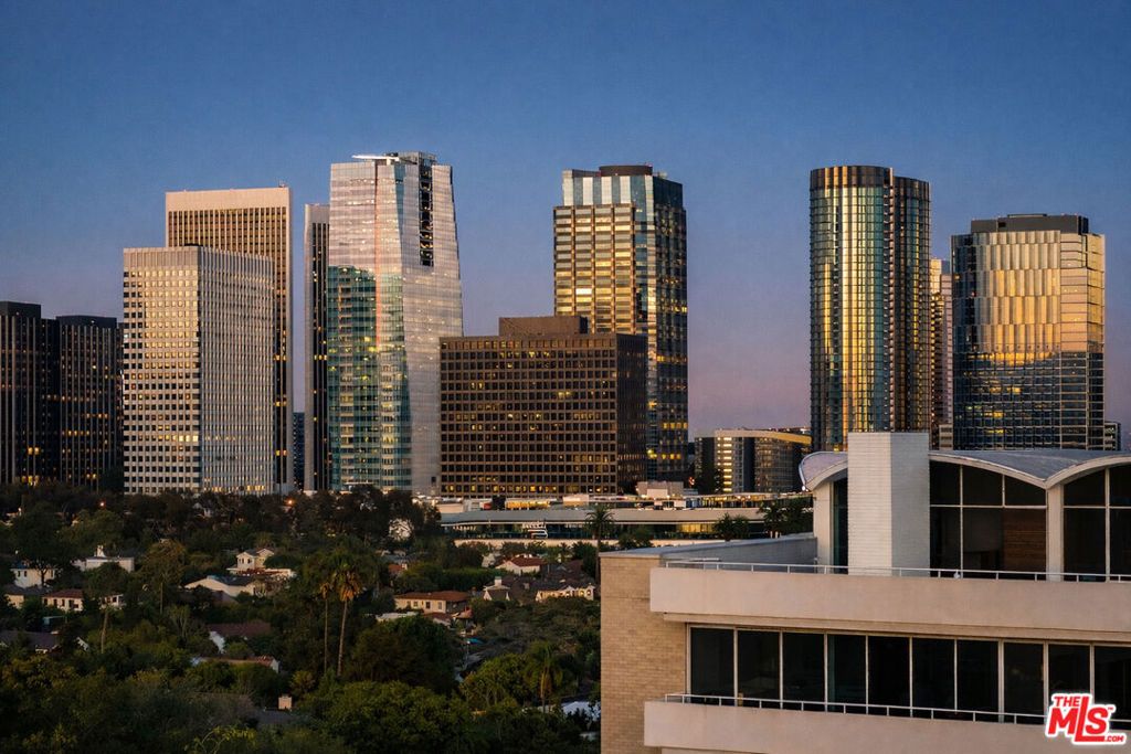 1333 S Beverly Glen Boulevard PH A, Los Angeles, CA 90024