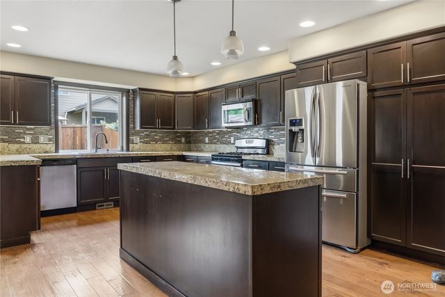 310 LeAnn Street, Mount Vernon, WA 98274