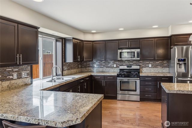 310 LeAnn Street, Mount Vernon, WA 98274